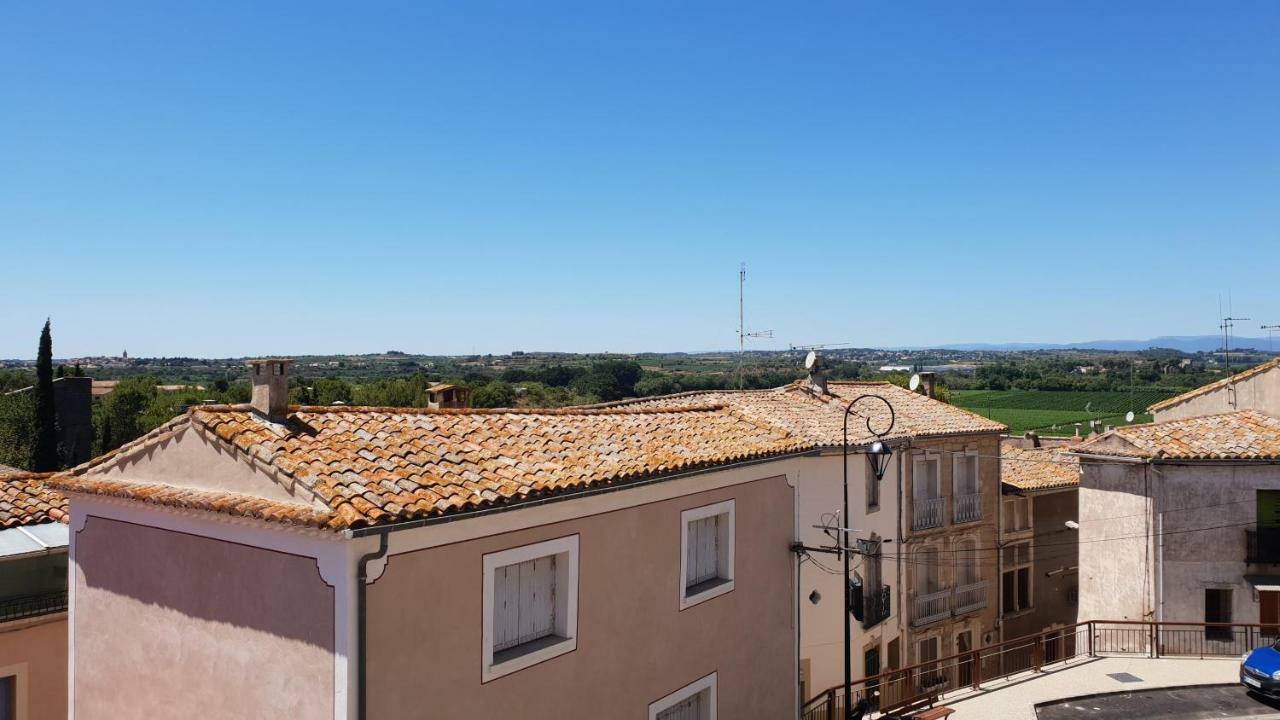 Вилла Les Barons De Guers Castelnau-de-Guers Экстерьер фото